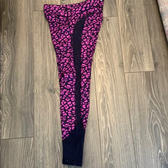 Lululemon Drop It Like It's Hot Tight - Picture 4 of 4